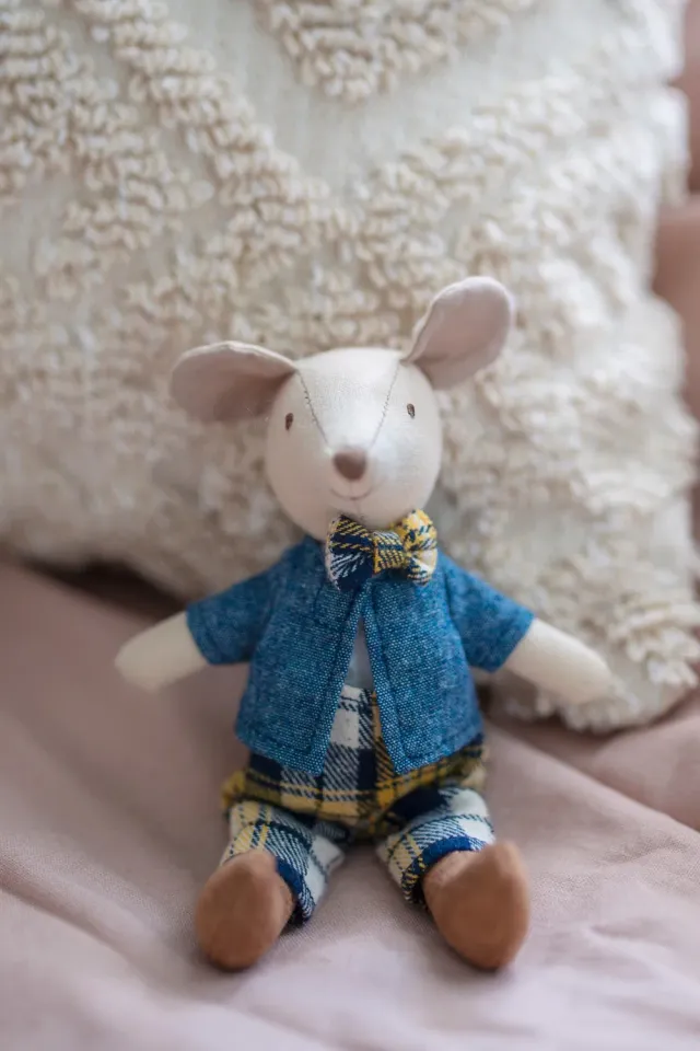 Great Pretenders Archie the Mouse mini bambola 6,5 pollici