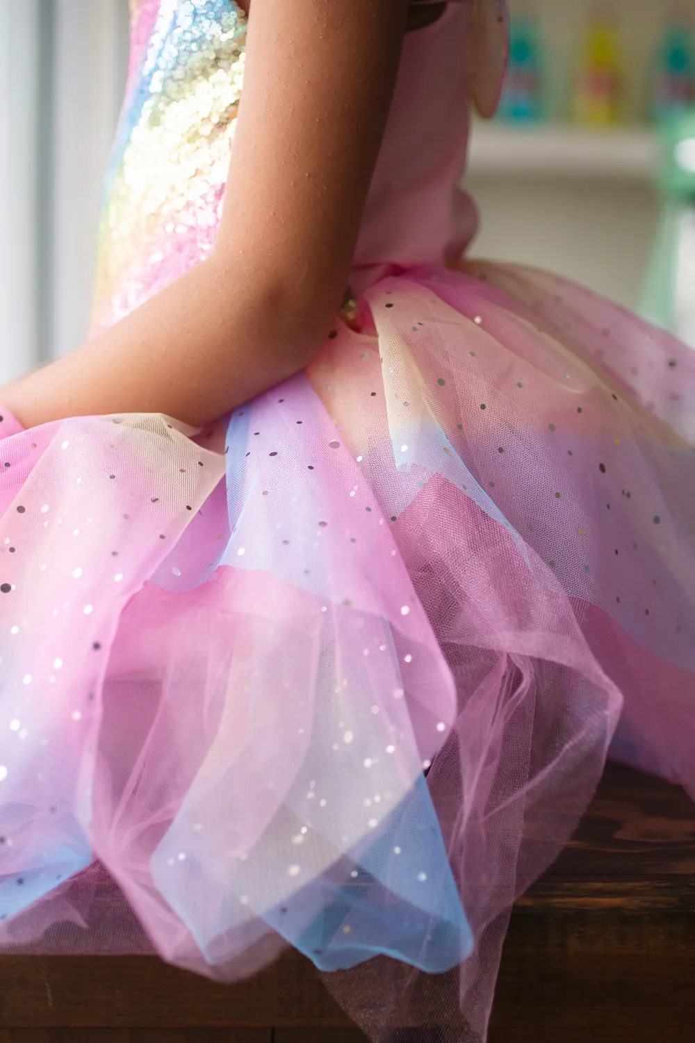 Great Pretenders Rainbow Fairy vestito fata ali arcobaleno