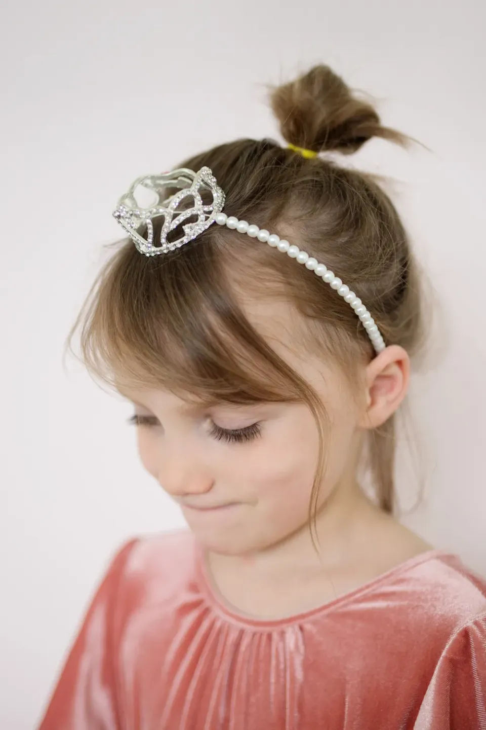 Great Pretenders Boutique Pretty Petite cerchietto corona perle