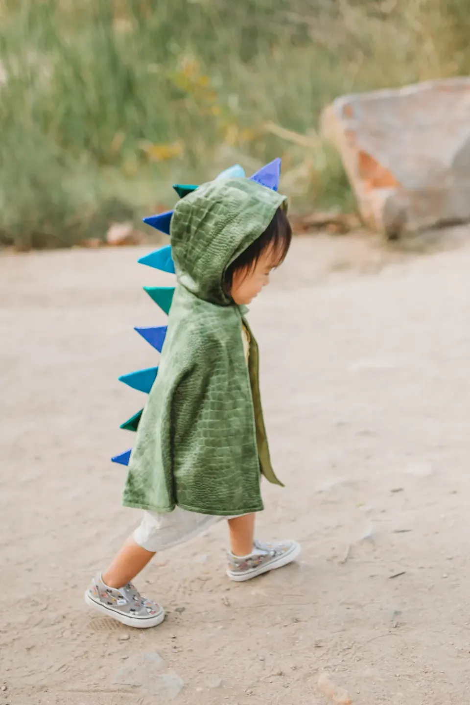 Great Pretenders Baby Dragon mantello drago verde con cappuccio