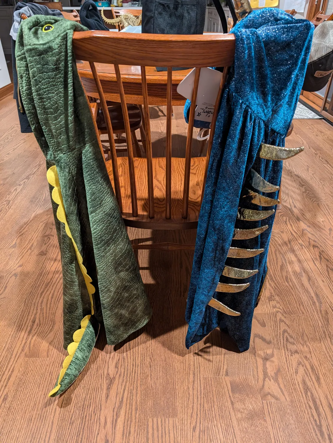 Great Pretenders Starry Night Dragon mantello drago blu