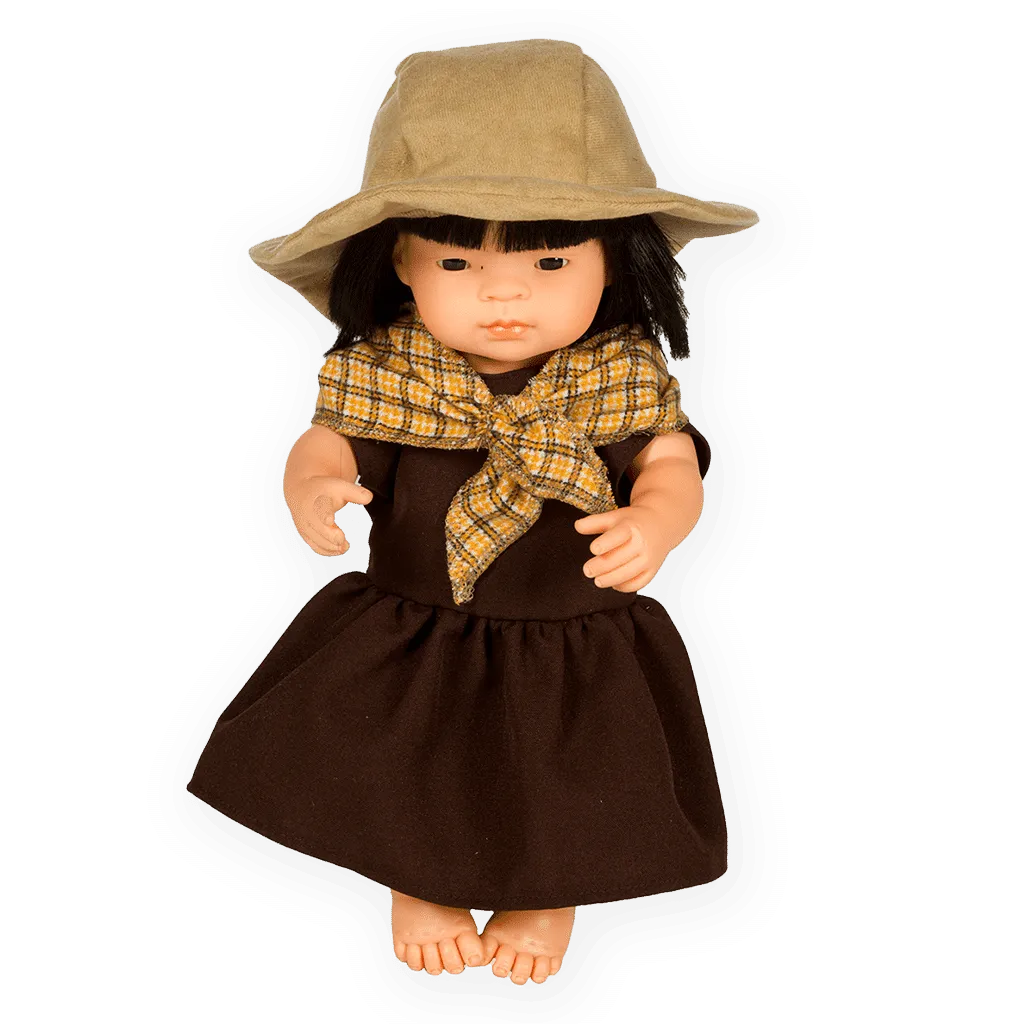 Pretend to Bee Around The World vestiti per bambole