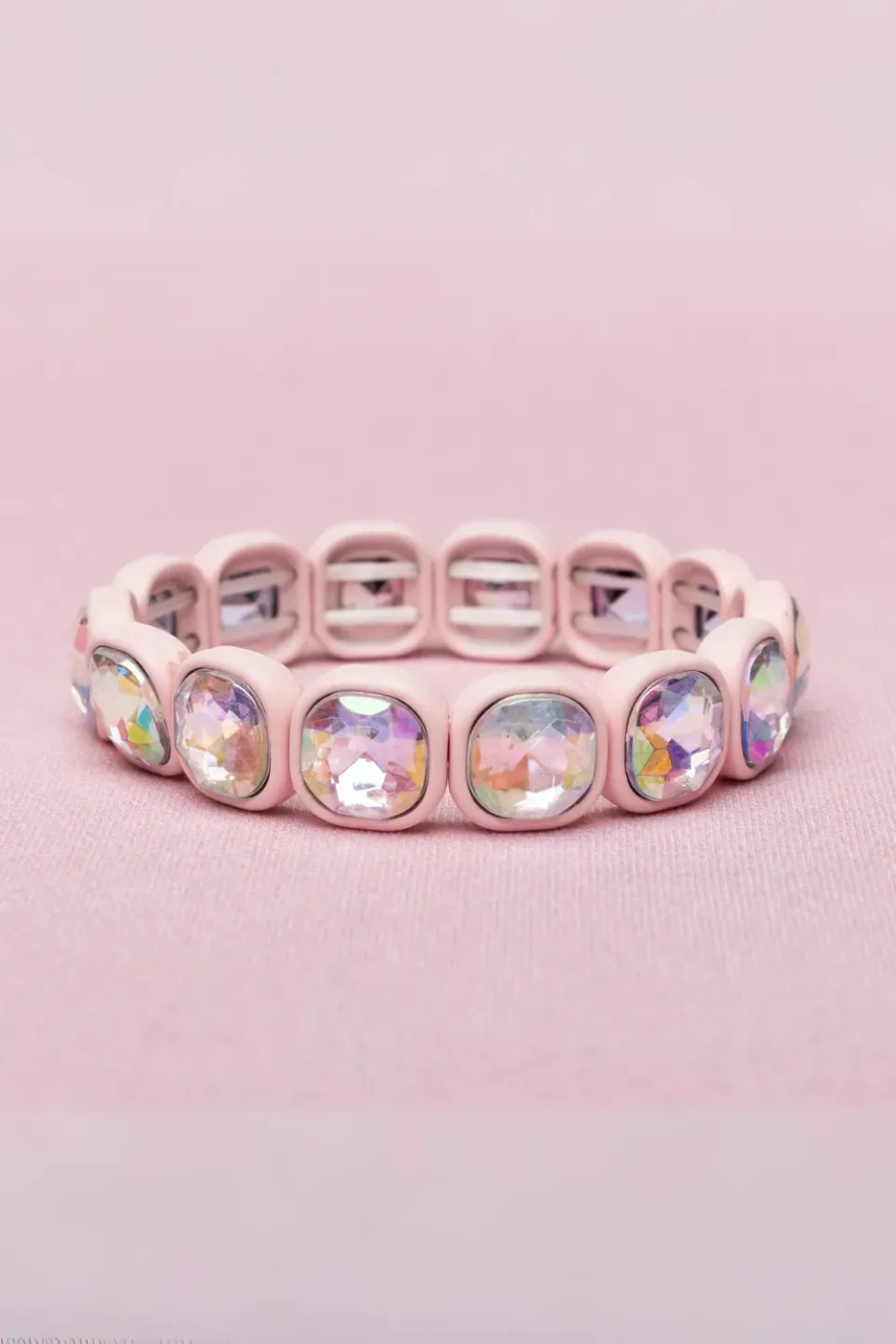 Great Pretenders Boutique Chic Swiftie Pink Gem Bracelet bracciale rosa
