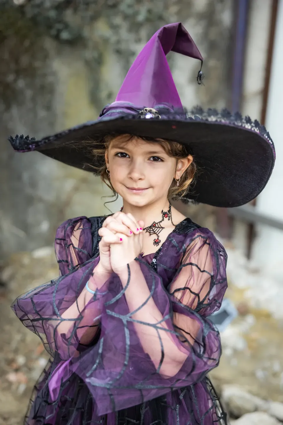 Great Pretenders Amethyst cappello strega viola con ragno