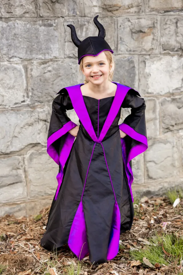 Great Pretenders Villain Princess vestito cattiva nero viola