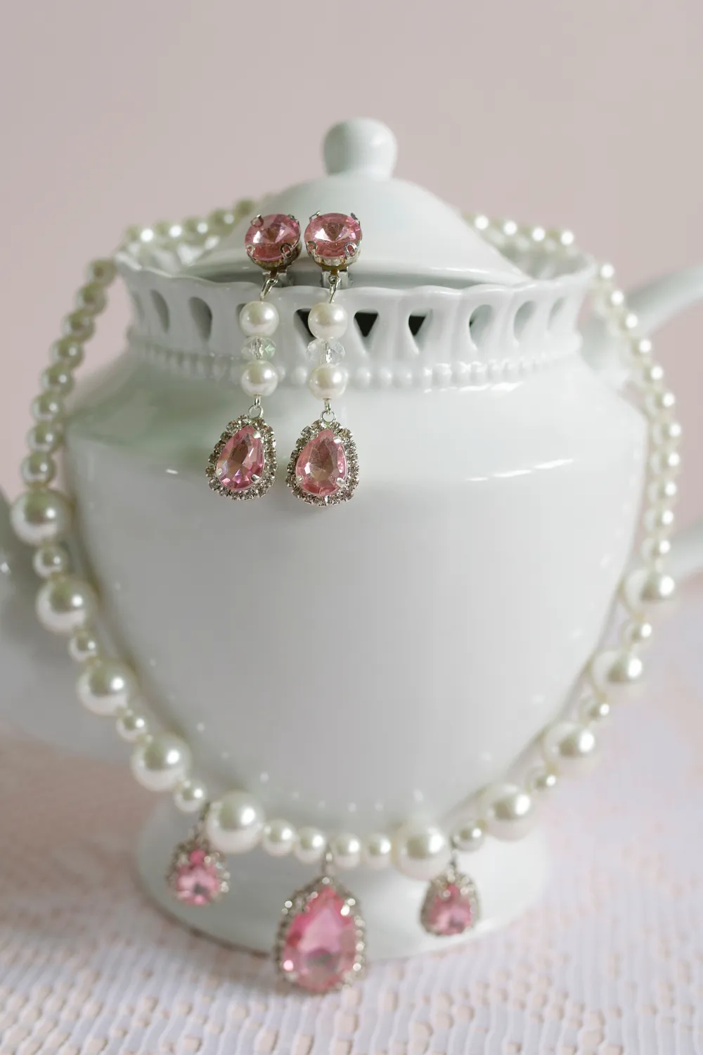 Great Pretenders The Coco set gioielli 4 pezzi perle rosa