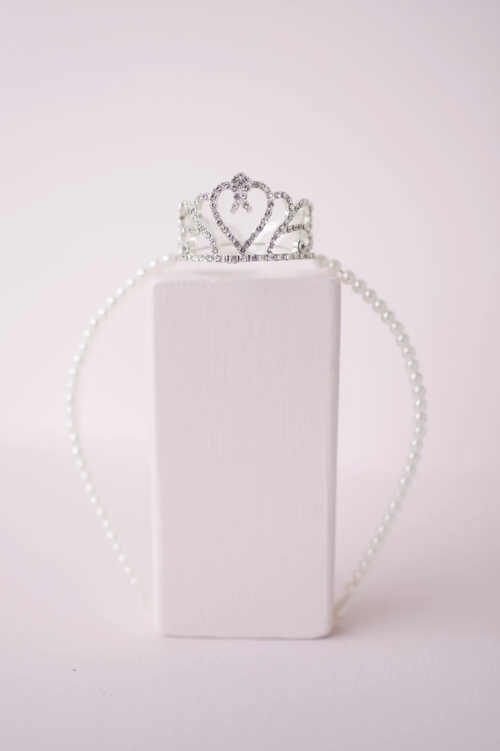 Great Pretenders Boutique Pretty Petite cerchietto corona perle