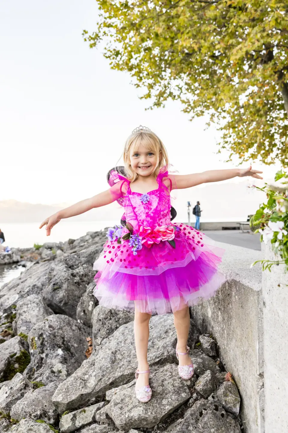 Great Pretenders Fairy Blooms Deluxe Dress & Wings costume fata
