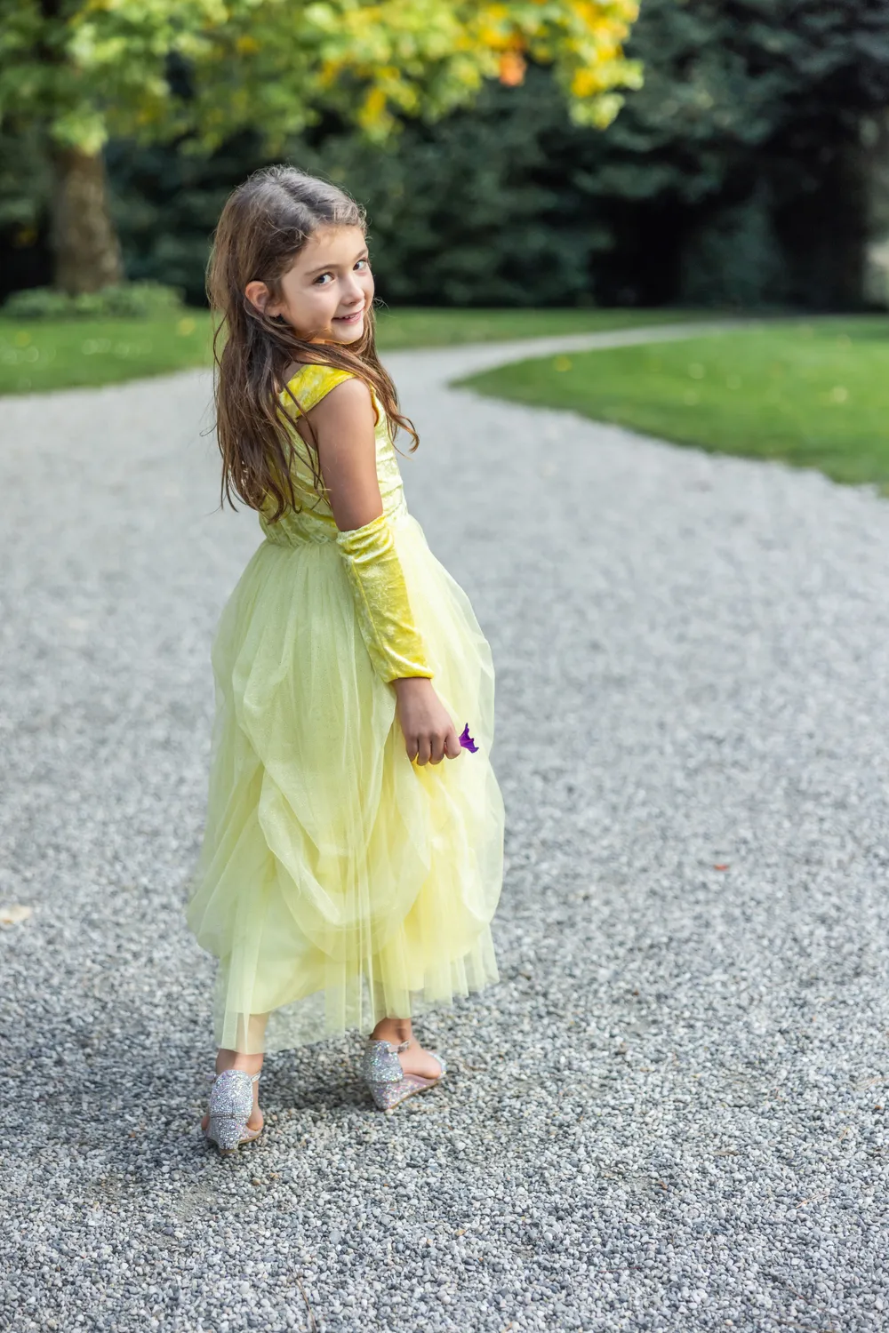 Great Pretenders Velvety Soft Yellow abito principessa giallo con scaldabraccia