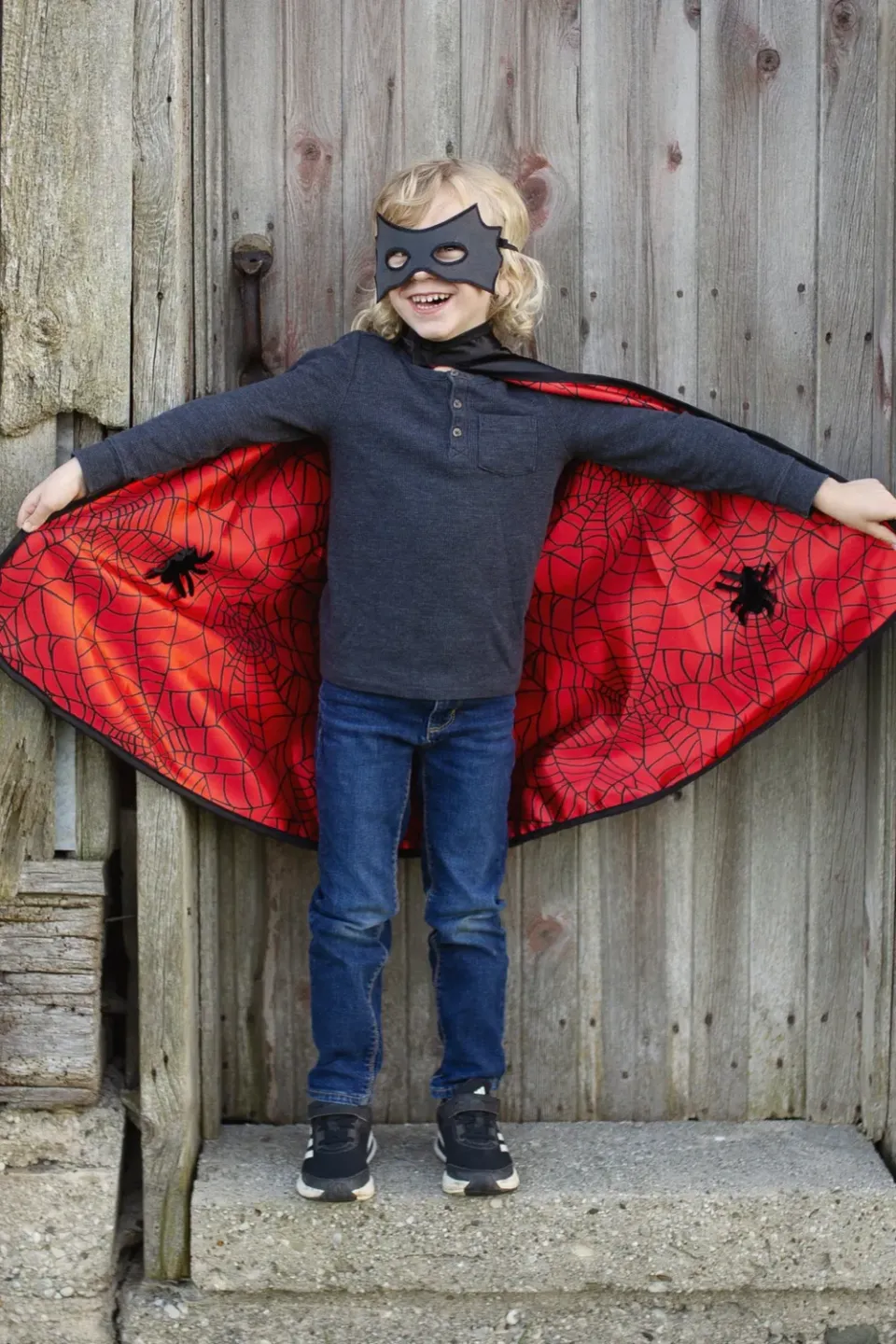 Great Pretenders Spider Bat mantello reversibile con maschera